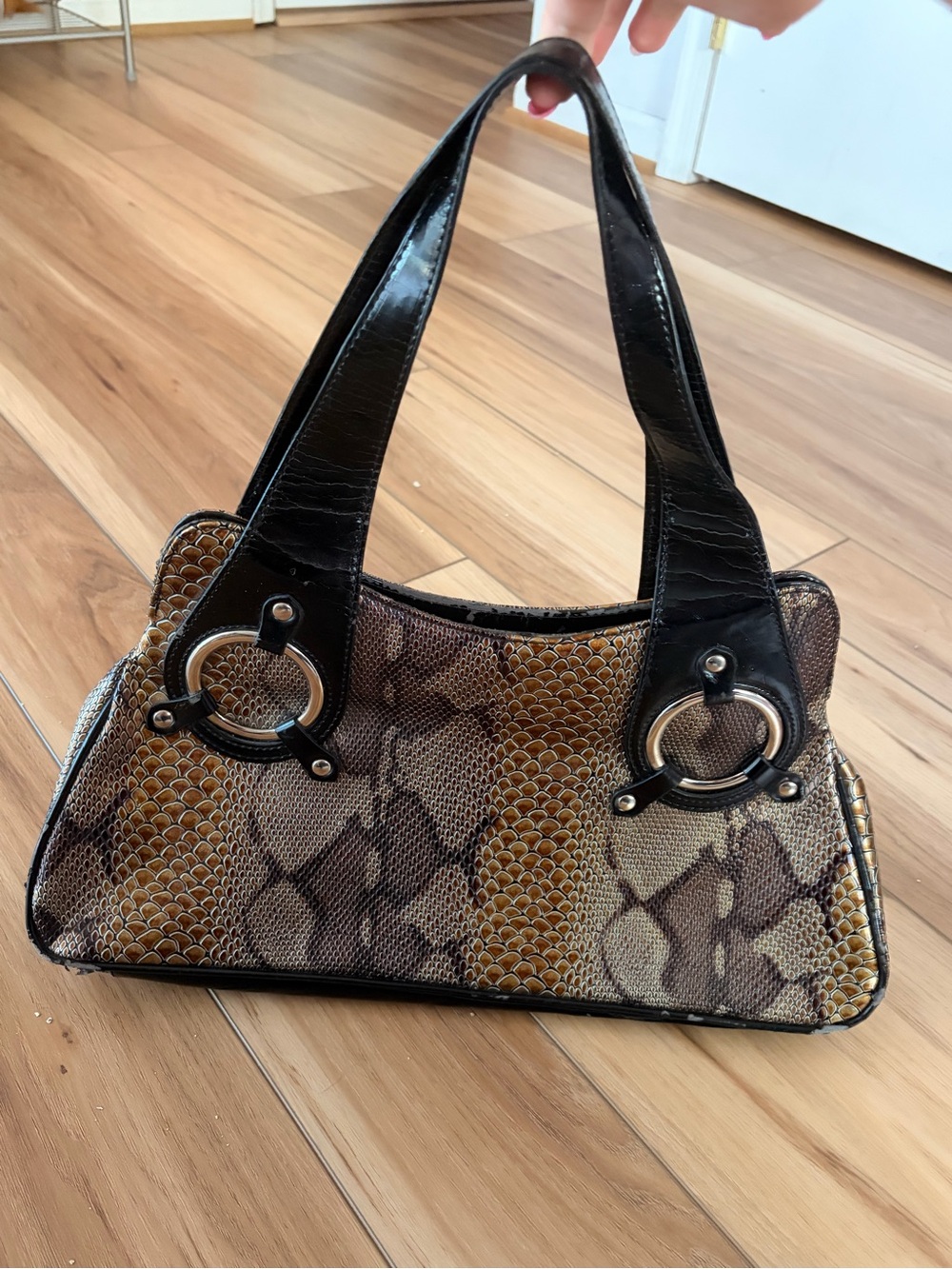 Snake-Print Shoulder Bag with Black Patent Handles - Picture 2 of 3